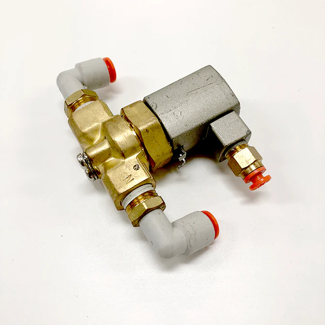 Zoom-XL Pre-Treat Sprayer Fluid Valve - Image 2