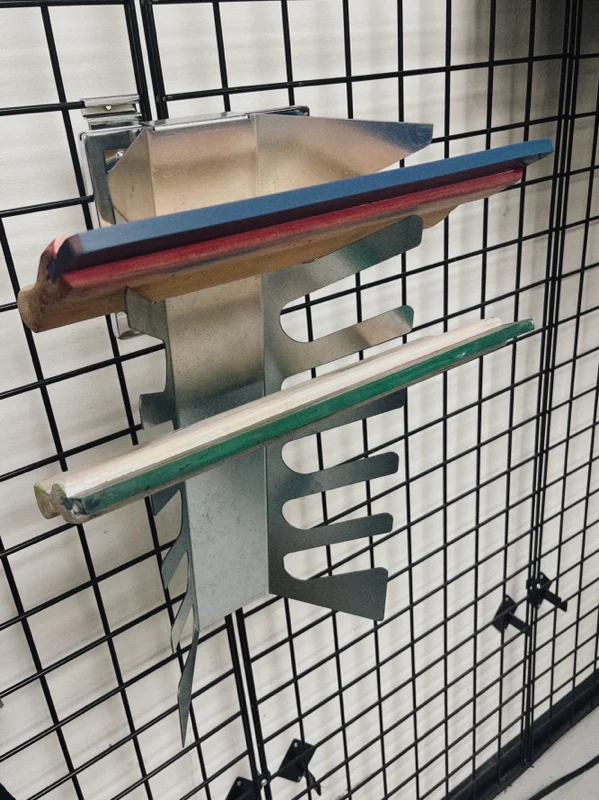 Squeegee Rack for storing squeegees, t-squares, flood bars - Image 4
